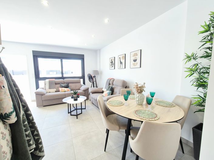 Image No.3-2 Bed Apartment for sale