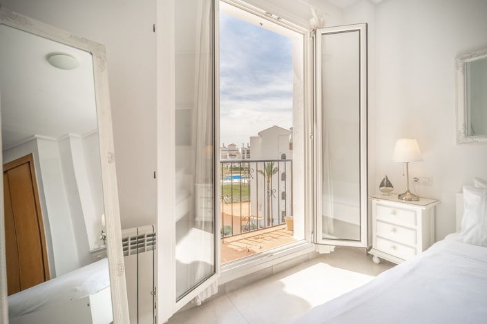 Image No.17-1 Bed Apartment for sale