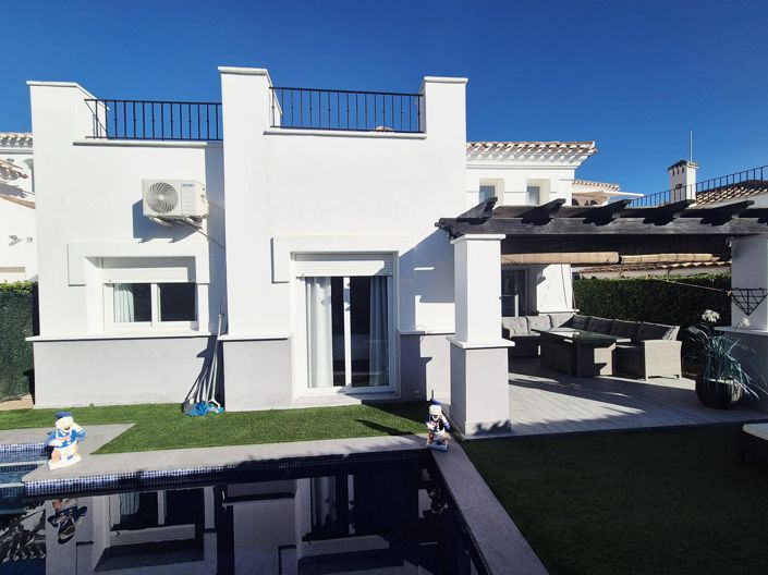 Image No.25-3 Bed Villa / Detached for sale