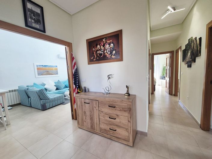 Image No.3-3 Bed Villa / Detached for sale