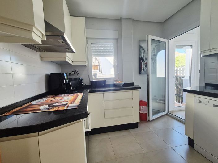 Image No.9-3 Bed Villa / Detached for sale