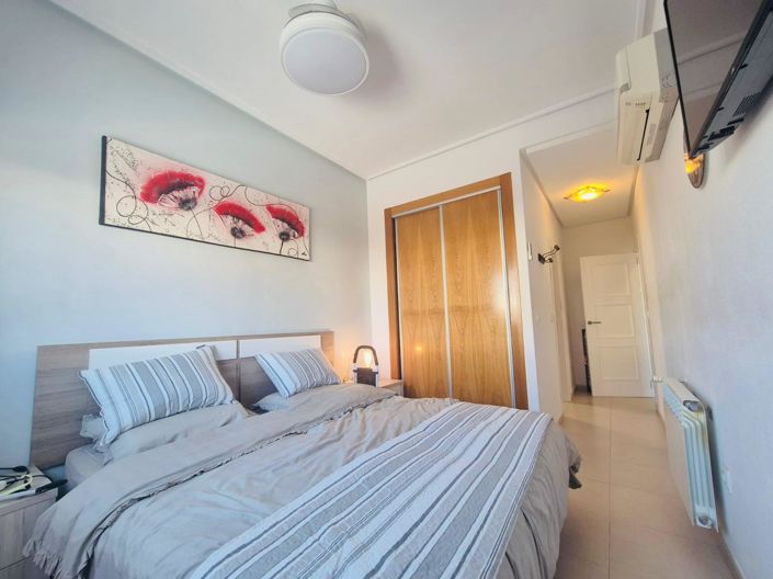 Image No.17-2 Bed Villa / Detached for sale