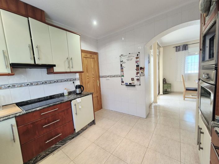 Image No.7-4 Bed Villa / Detached for sale