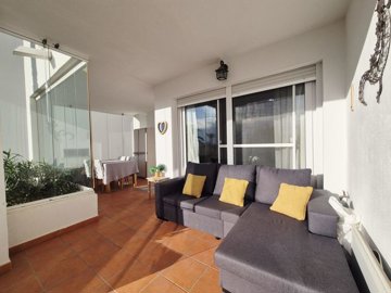 20251117092738-scaled