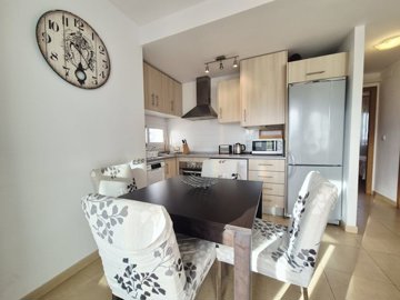 20251117092506-scaled