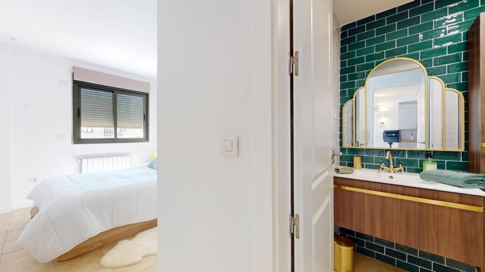 Image No.15-2 Bed Apartment for sale