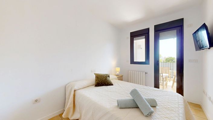 Image No.17-2 Bed Apartment for sale