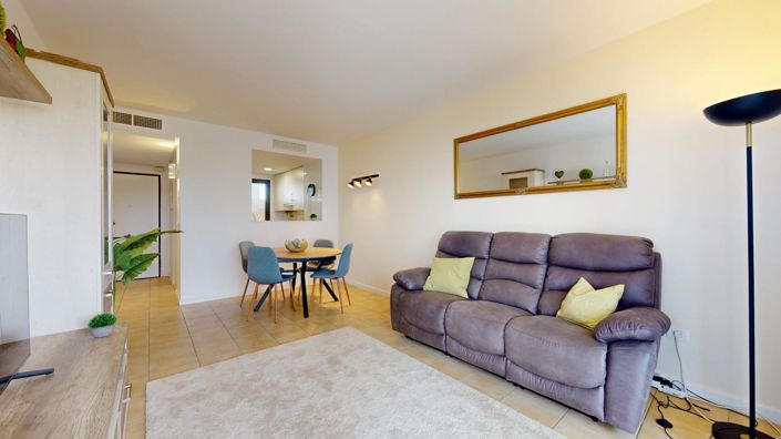 Image No.3-2 Bed Apartment for sale