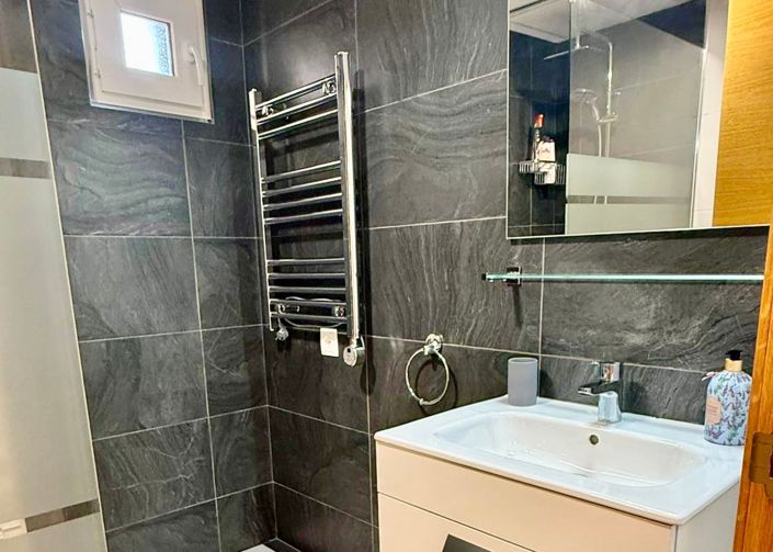 Image No.14-3 Bed Apartment for sale