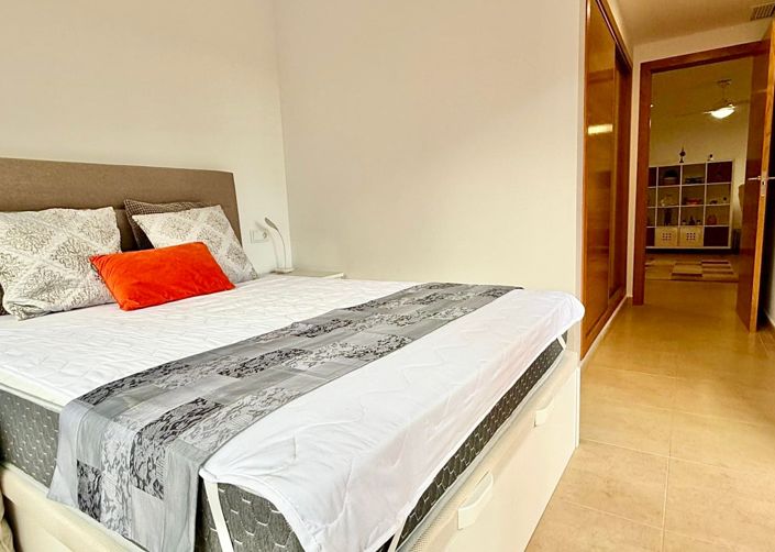 Image No.17-3 Bed Apartment for sale