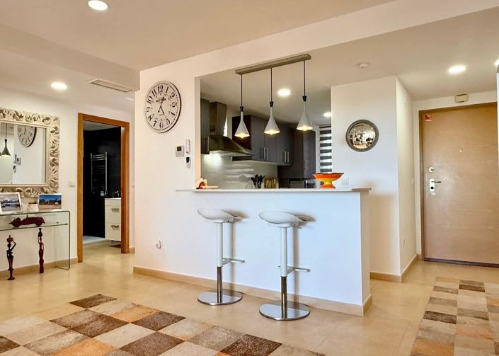 Image No.5-3 Bed Apartment for sale