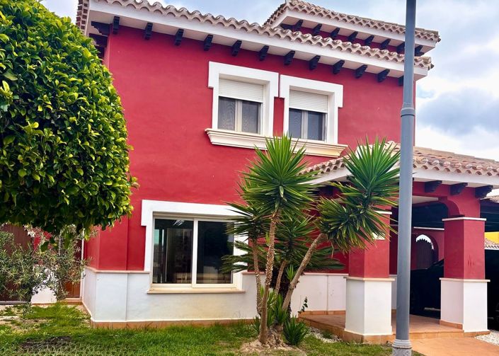 Image No.23-3 Bed Villa / Detached for sale