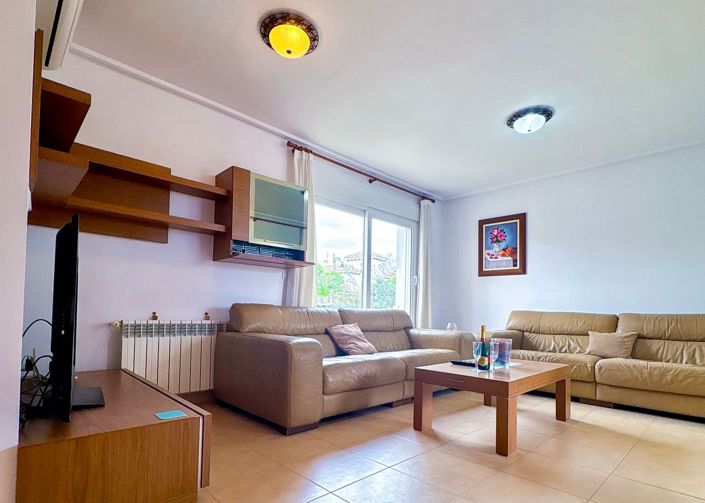 Image No.3-3 Bed Villa / Detached for sale