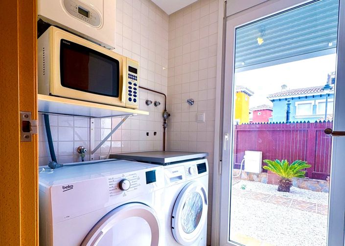 Image No.6-3 Bed Villa / Detached for sale