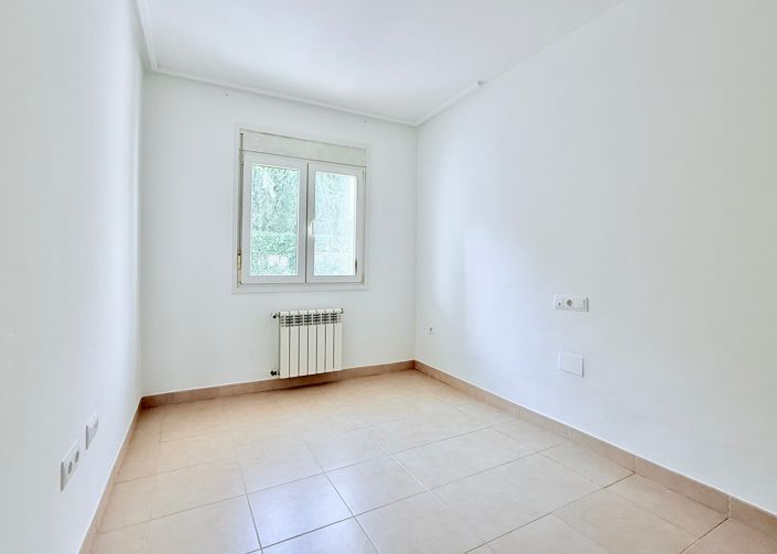 Image No.16-3 Bed Villa / Detached for sale