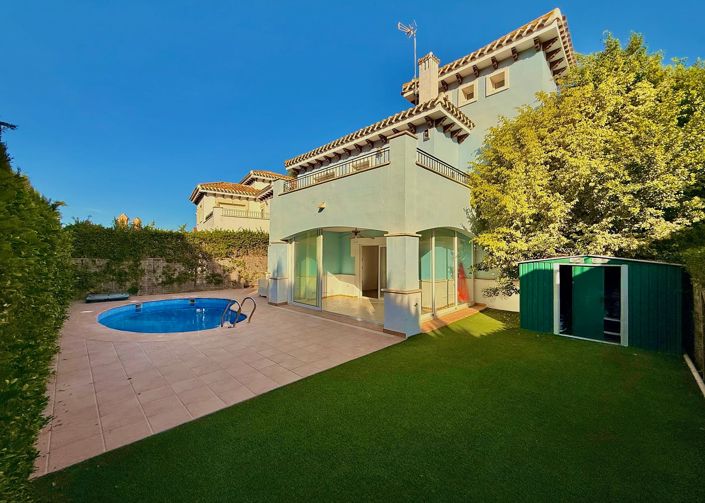 Image No.23-3 Bed Villa / Detached for sale