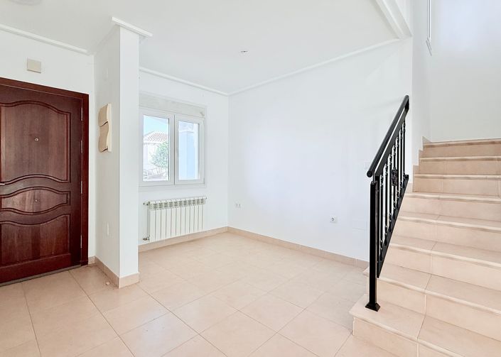 Image No.3-3 Bed Villa / Detached for sale