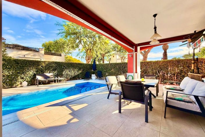 Image No.29-2 Bed Villa for sale