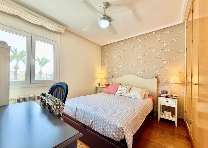 Image No.24-4 Bed Villa / Detached for sale