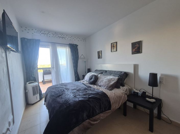 Image No.10-2 Bed Apartment for sale