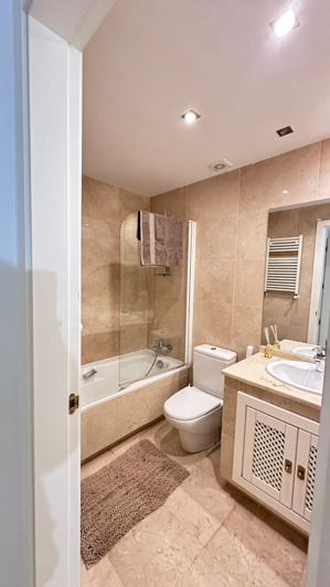 Image No.9-2 Bed Apartment for sale