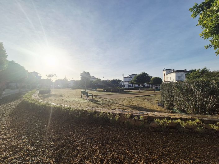 Image No.28-2 Bed Townhouse for sale