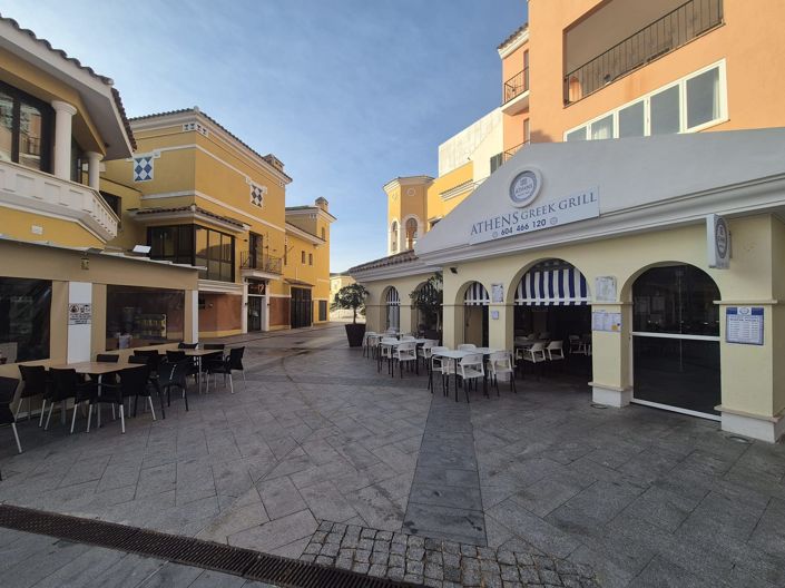 Image No.31-2 Bed Townhouse for sale