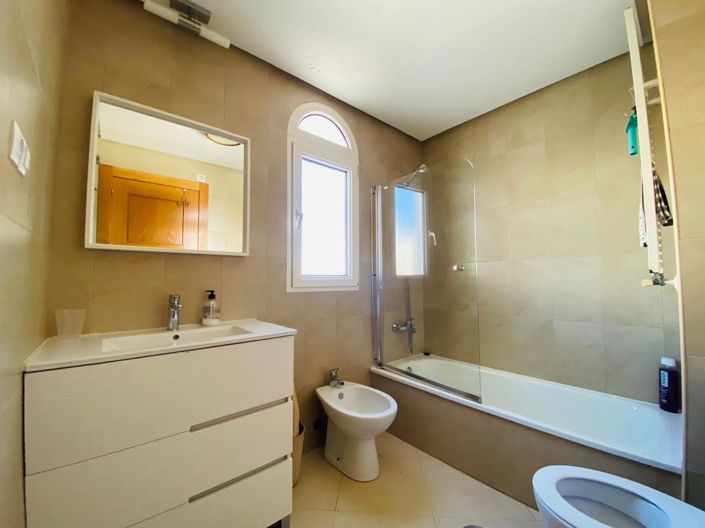 Image No.11-2 Bed Apartment for sale