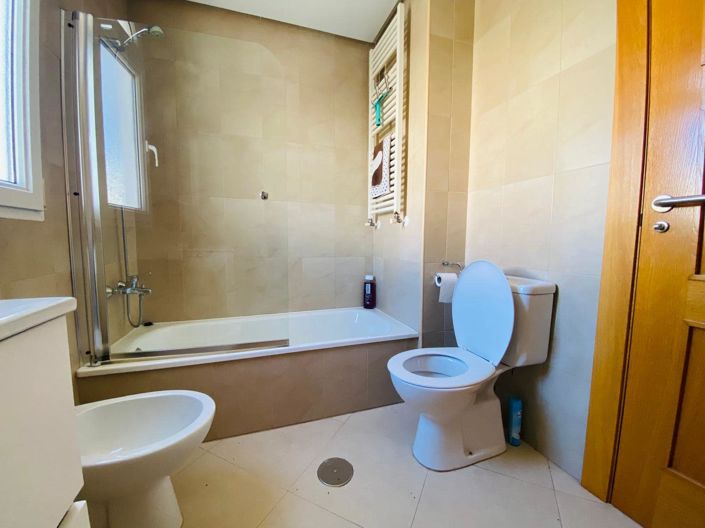 Image No.12-2 Bed Apartment for sale