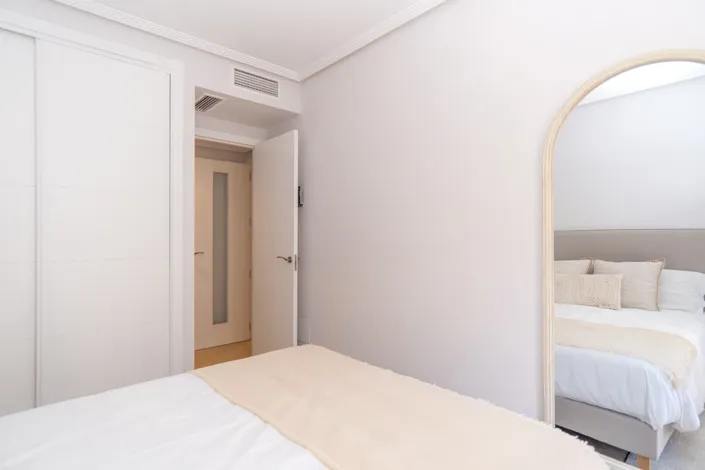 Image No.18-1 Bed Apartment for sale