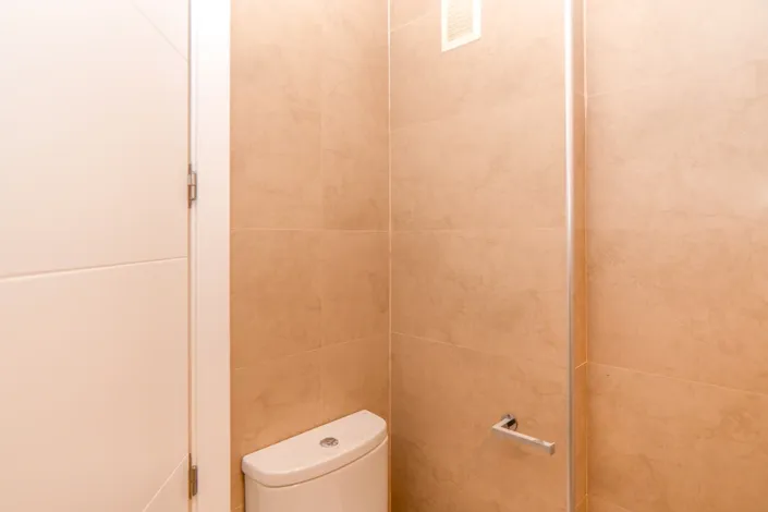 Image No.24-2 Bed Apartment for sale