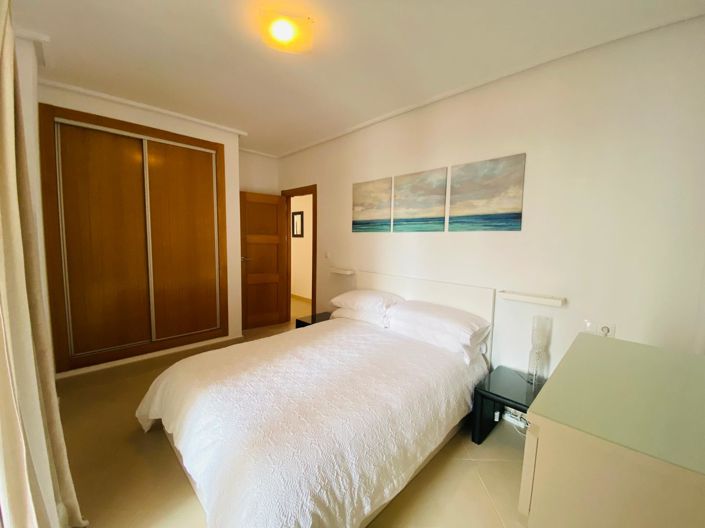 Image No.8-2 Bed Apartment for sale