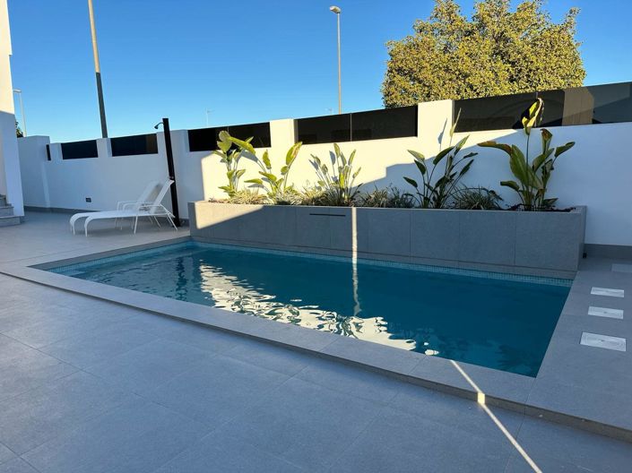 Image No.11-Villa / Détaché de 3 chambres à vendre à Roldan