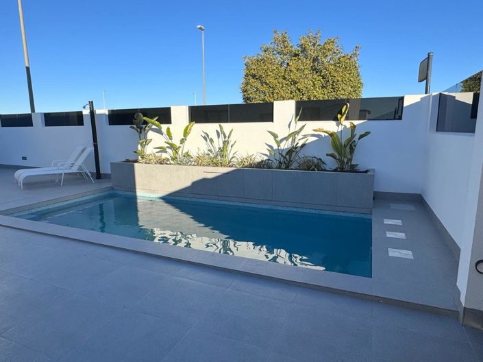 Image No.12-Villa / Détaché de 3 chambres à vendre à Roldan