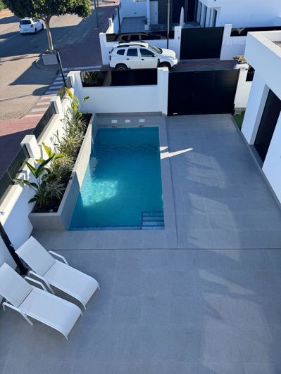 Image No.15-Villa / Détaché de 3 chambres à vendre à Roldan