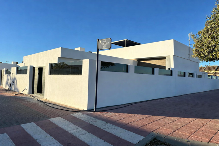 Image No.21-3 Bed Villa / Detached for sale