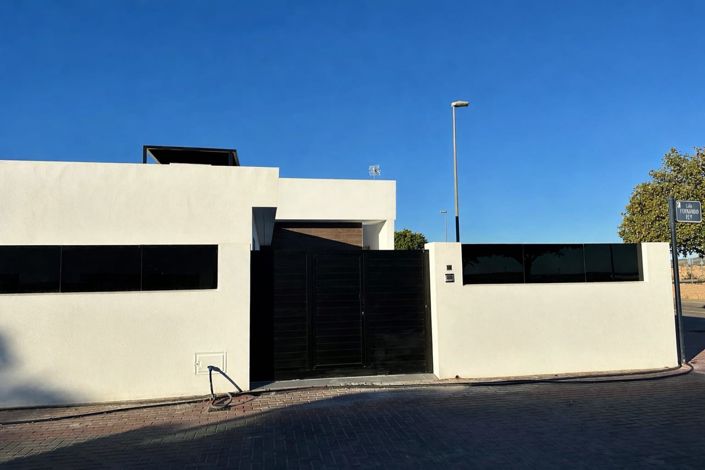 Image No.22-Villa / Détaché de 3 chambres à vendre à Roldan