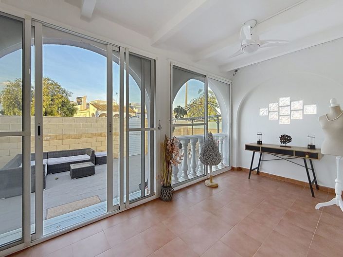 Image No.11-Propriété de 2 chambres à vendre à Sierra Golf