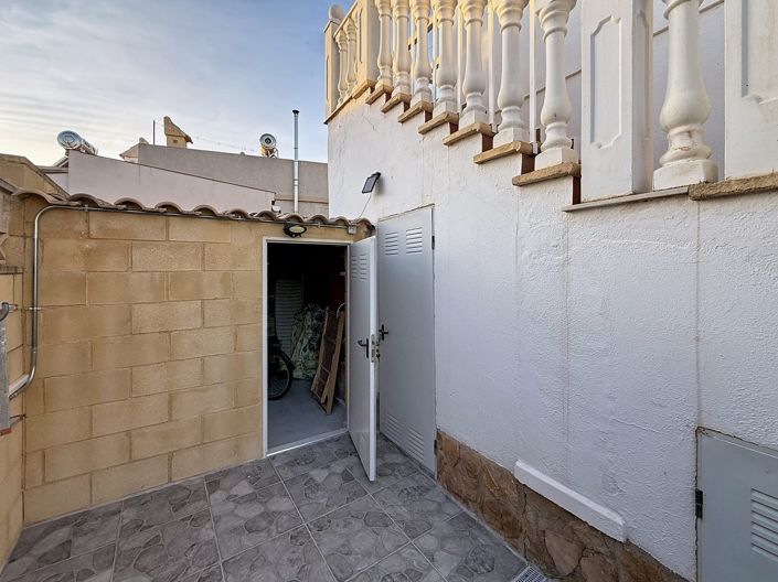 Image No.22-Propriété de 2 chambres à vendre à Sierra Golf