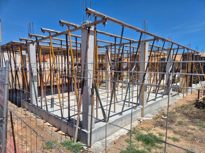 Image No.24-2 Bed Villa / Detached for sale