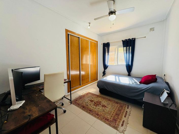 Image No.16-3 Bed Villa / Detached for sale