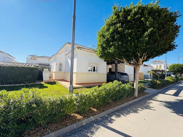 Image No.23-3 Bed Villa / Detached for sale