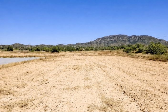 Image No.19-4 Bed Villa / Detached for sale