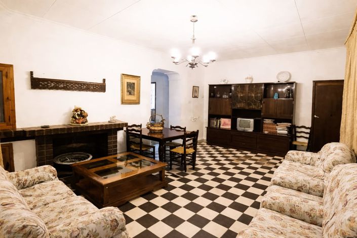 Image No.3-4 Bed Villa / Detached for sale