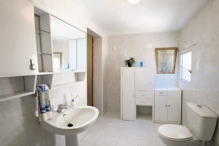 Image No.7-4 Bed Villa / Detached for sale