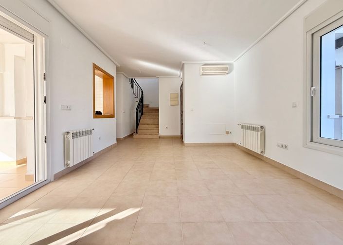 Image No.3-3 Bed Villa / Detached for sale