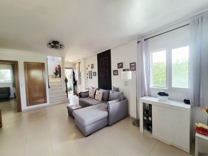 Image No.14-2 Bed Townhouse for sale