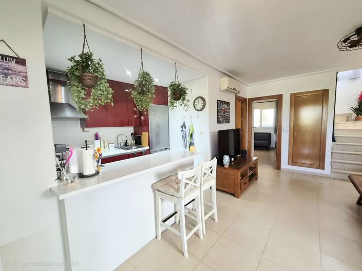 Image No.4-2 Bed Townhouse for sale