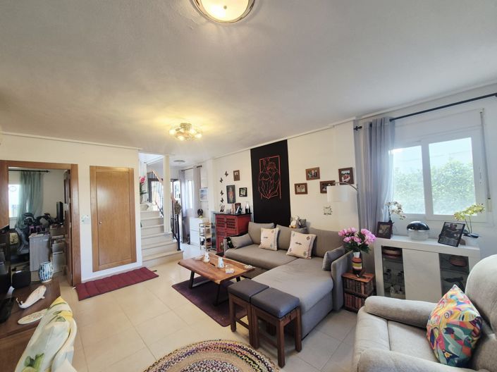 Image No.6-2 Bed Townhouse for sale