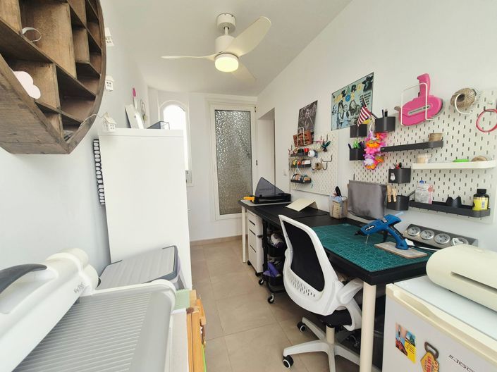 Image No.15-2 Bed Townhouse for sale